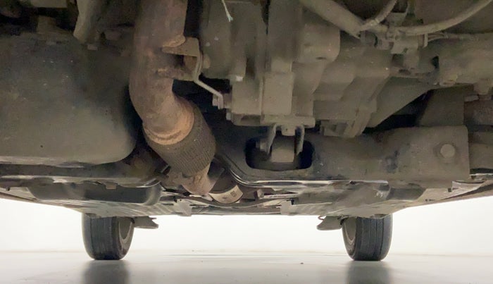 2016 Volkswagen Ameo HIGHLINE 1.2, Petrol, Manual, 45,793 km, Front Underbody