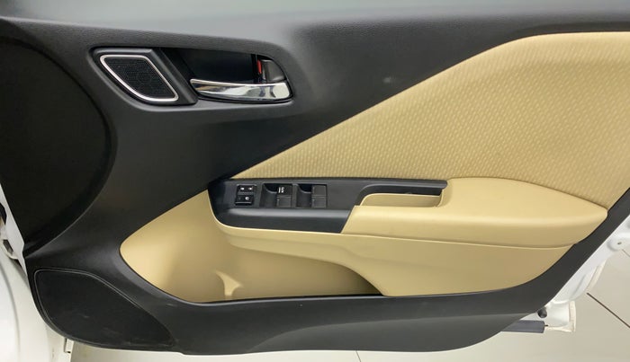 2021 Honda City 1.5L I-VTEC V MT 4TH GEN, Petrol, Manual, 13,969 km, Driver Side Door Panels Control