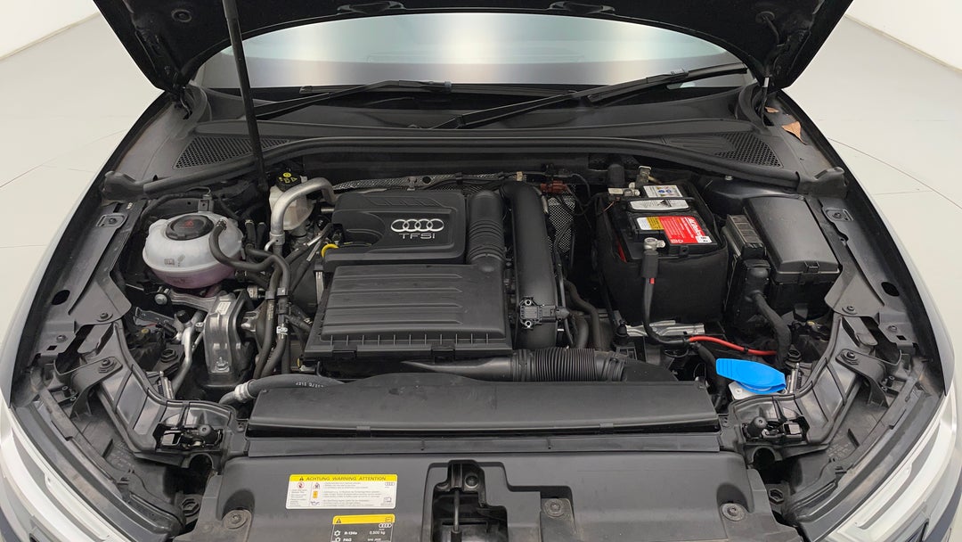 Open Bonnet (Engine)