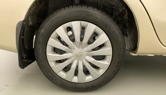 2015 Toyota Etios V, Petrol, Manual, 63,018 km, Right Rear Wheel