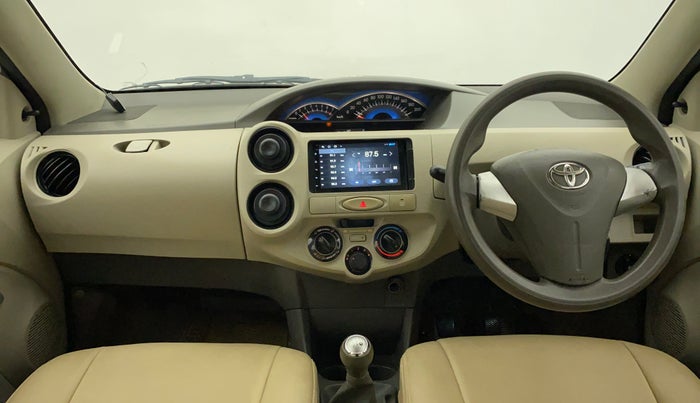 2015 Toyota Etios V, Petrol, Manual, 63,018 km, Dashboard