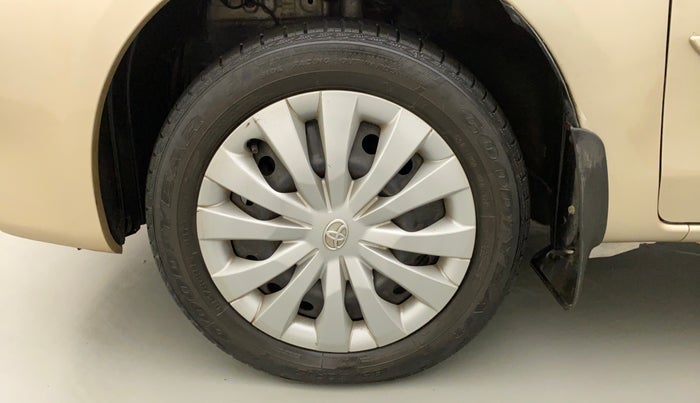 2015 Toyota Etios V, Petrol, Manual, 63,018 km, Left Front Wheel