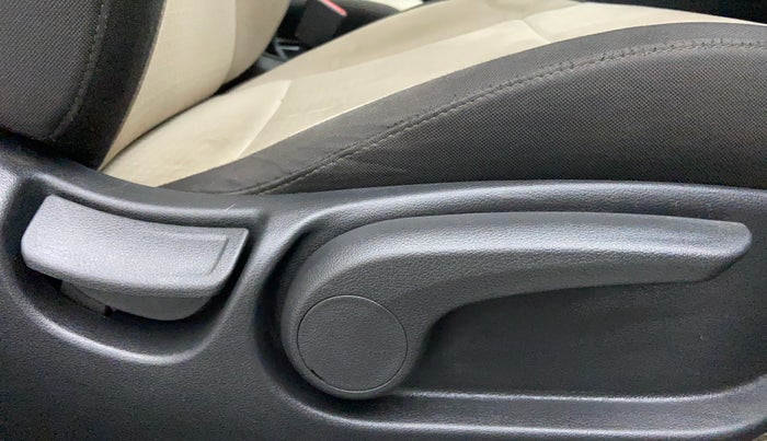 2018 Hyundai Verna 1.6 CRDI SX + AT, Diesel, Automatic, 46,184 km, Driver Side Adjustment Panel