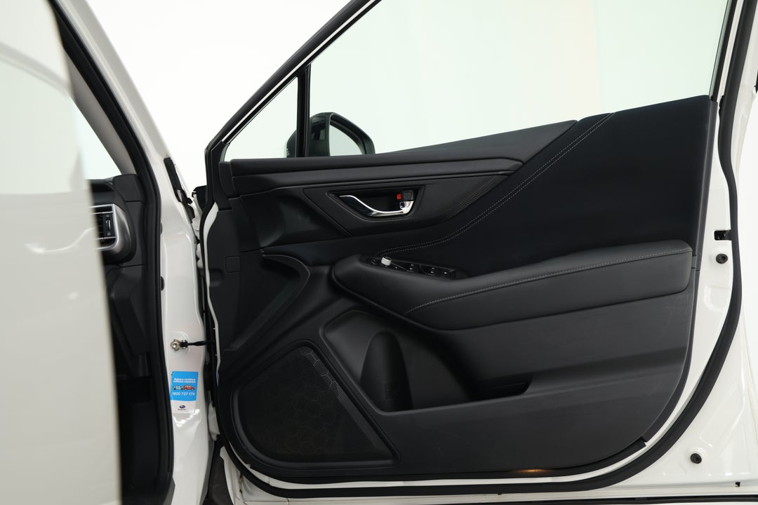 2022 Subaru Outback AWD, Automatic, 63821 km, Speaker View