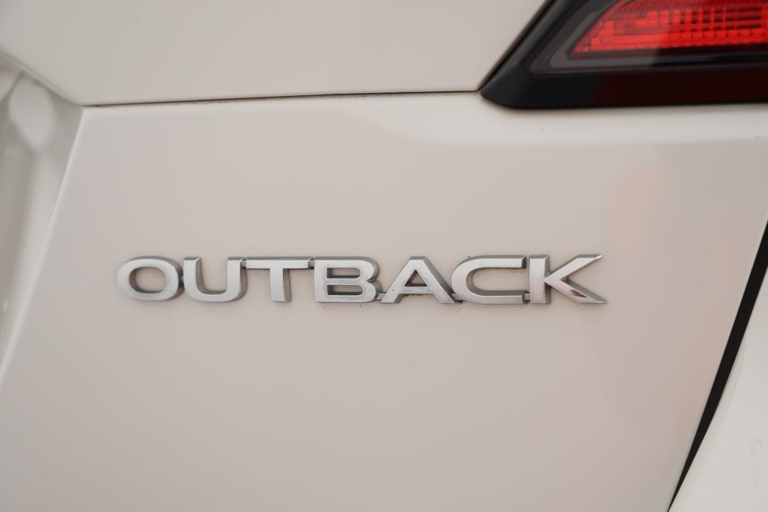 2022 Subaru Outback AWD, Automatic, 63821 km, Badge (Boot Right Side)