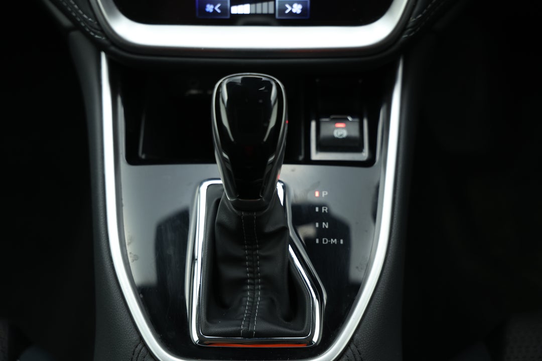 2022 Subaru Outback AWD, Automatic, 63821 km, Gear Lever 