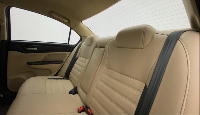 2020 Honda Amaze 1.2L I-VTEC V, Petrol, Manual, 31,567 km, Right Side Rear Door Cabin