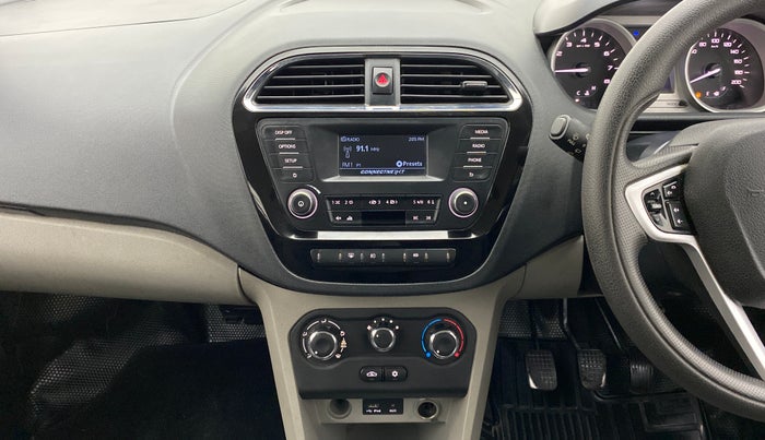 2016 Tata Tiago XZ 1.2 REVOTRON, Petrol, Manual, 52,861 km, Air Conditioner