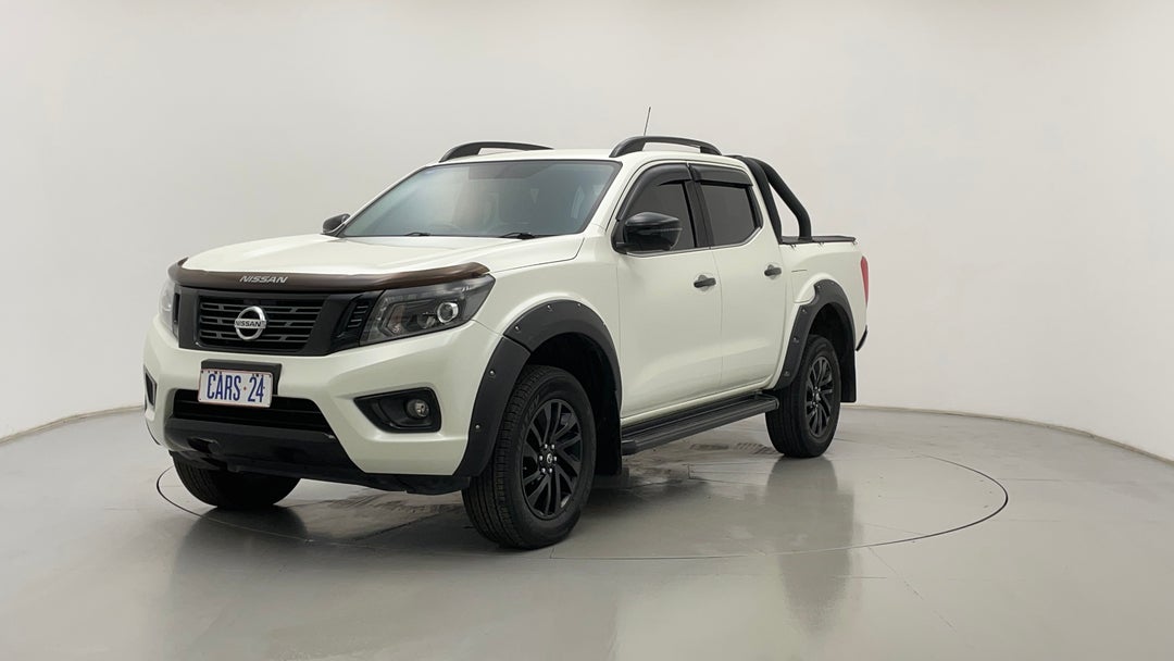 2019 Nissan Navara N-trek Special Edition (4x4), Automatic, 89843 km, Left Front Diagonal (45- Degree) View