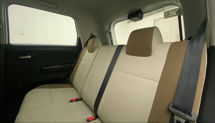 2020 Maruti New Wagon-R ZXI 1.2 AMT, Petrol, Automatic, 24,495 km, Right Side Rear Door Cabin