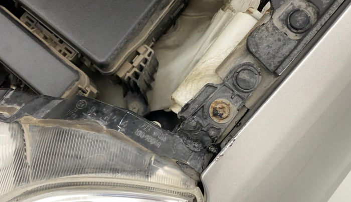 2017 Maruti Baleno ZETA CVT PETROL 1.2, Petrol, Automatic, 36,035 km, Left headlight - Clamp has minor damage