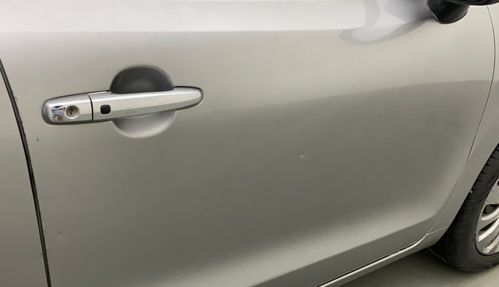 2017 Maruti Baleno ZETA CVT PETROL 1.2, Petrol, Automatic, 36,035 km, Driver-side door - Slightly dented