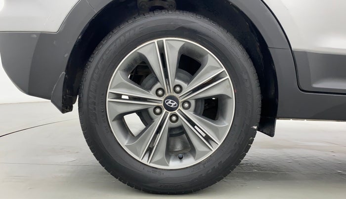 2017 Hyundai Creta 1.6 SX PLUS AUTO PETROL, Petrol, Automatic, 50,179 km, Right Rear Wheel