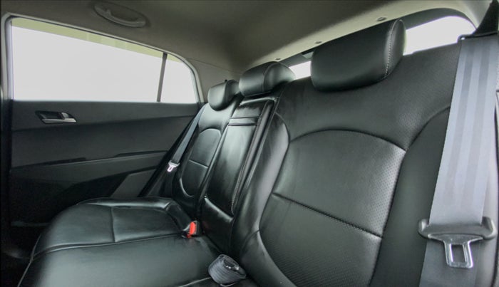 2017 Hyundai Creta 1.6 SX PLUS AUTO PETROL, Petrol, Automatic, 50,179 km, Right Side Rear Door Cabin