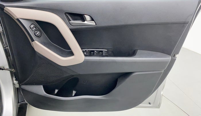 2017 Hyundai Creta 1.6 SX PLUS AUTO PETROL, Petrol, Automatic, 50,179 km, Driver Side Door Panels Control