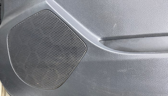 2017 Maruti Alto K10 VXI (O) AMT, CNG, Automatic, 35,093 km, Speaker