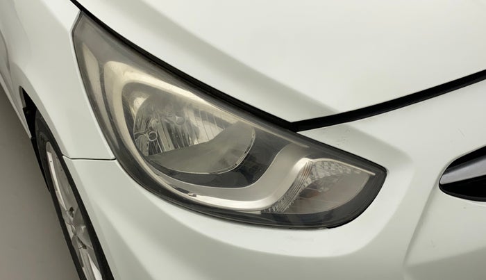 2011 Hyundai Verna FLUIDIC 1.6 VTVT SX, Petrol, Manual, 76,979 km, Right headlight - Faded