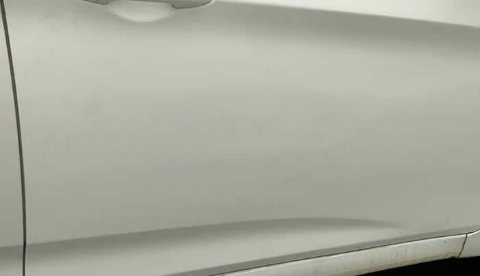 2011 Hyundai Verna FLUIDIC 1.6 VTVT SX, Petrol, Manual, 76,979 km, Driver-side door - Slightly dented