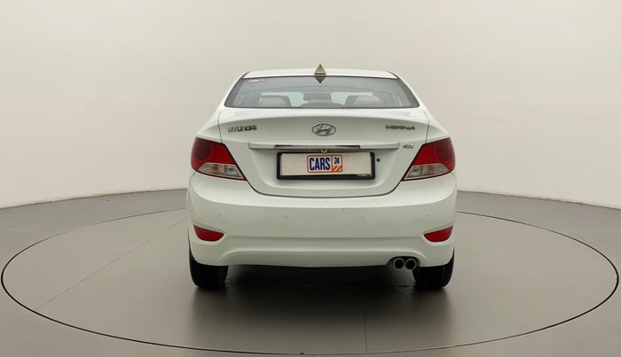 2011 Hyundai Verna FLUIDIC 1.6 VTVT SX, Petrol, Manual, 76,979 km, Back/Rear