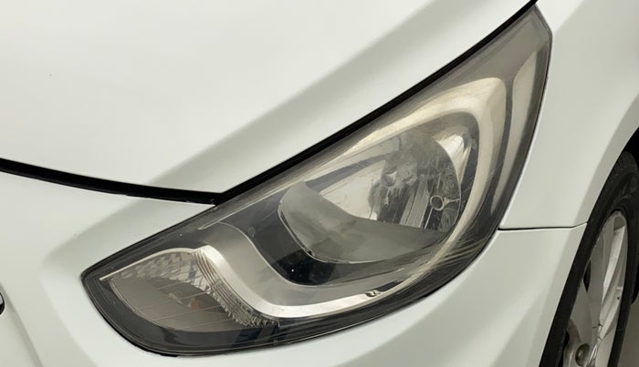 2011 Hyundai Verna FLUIDIC 1.6 VTVT SX, Petrol, Manual, 76,979 km, Left headlight - < 2 inches,no. = 2