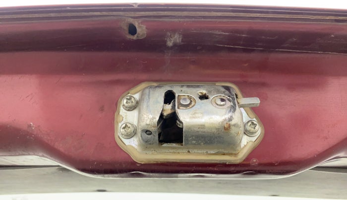2011 Maruti Alto K10 VXI, Petrol, Manual, 84,199 km, Lock system - Boot door not opening through lever