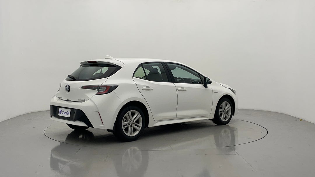 Right Back Diagonal (45- Degree) View