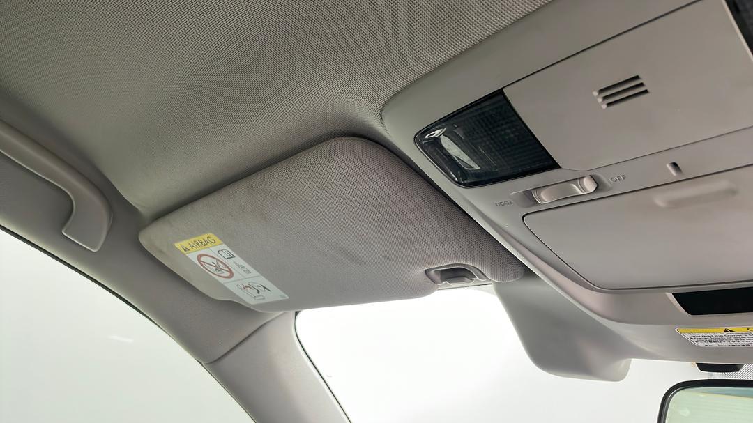 2017 Subaru Liberty 2.5i, Automatic, 74411 km, Miscellaneous Interior Stain