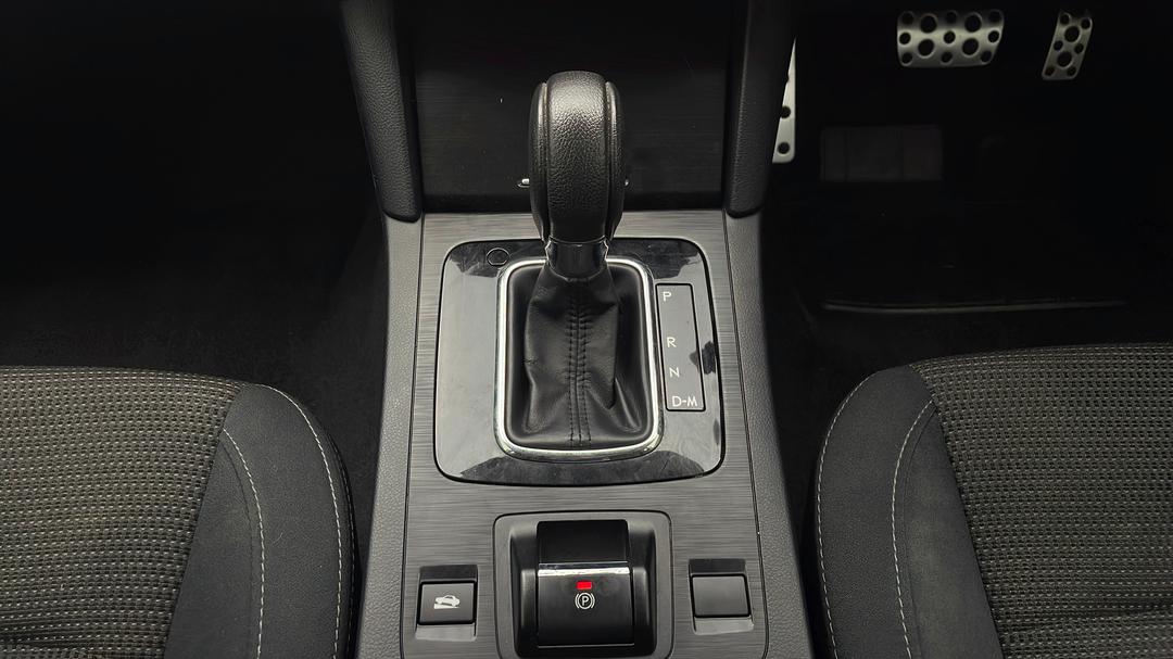 2017 Subaru Liberty 2.5i, Automatic, 74411 km, Gear Lever 
