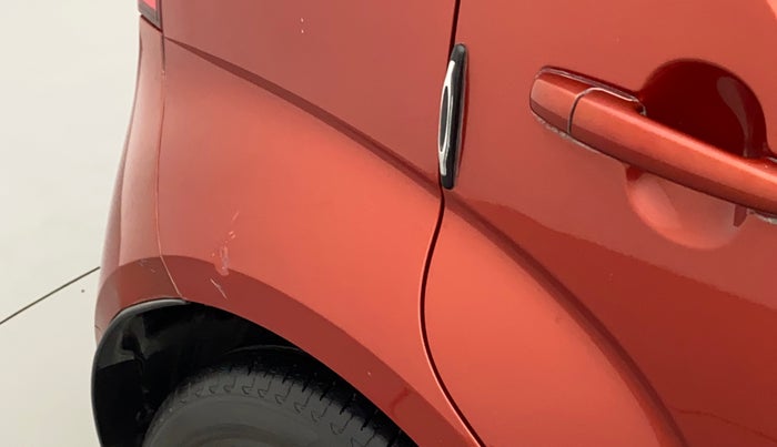 2017 Maruti IGNIS DELTA 1.2, Petrol, Manual, 37,684 km, Right quarter panel - Minor scratches