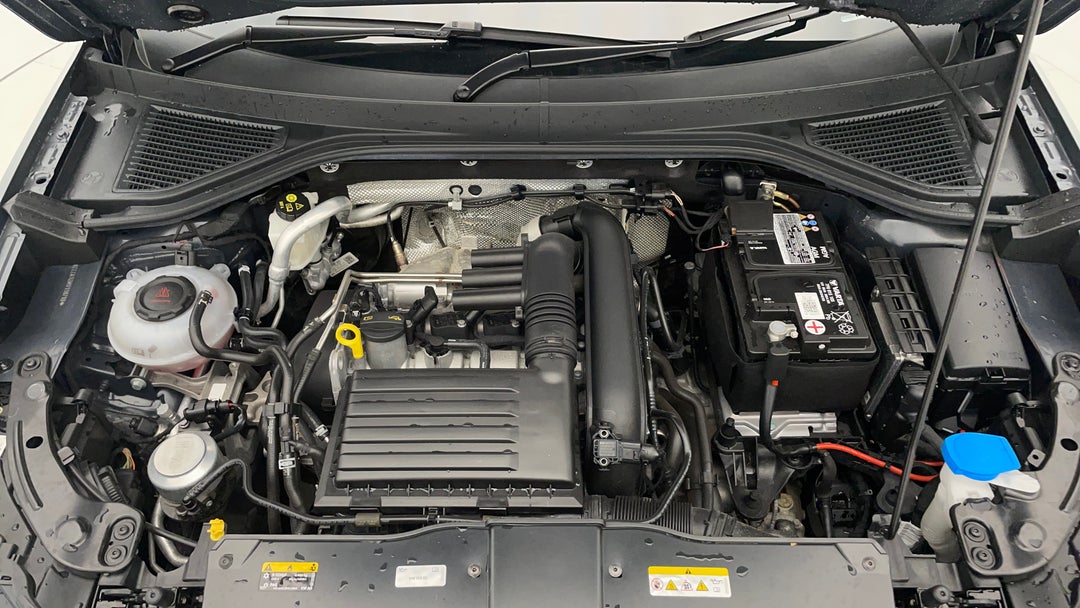 Open Bonnet (Engine)