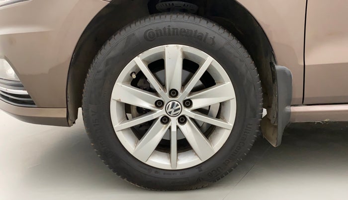 2017 Volkswagen Ameo HIGHLINE PLUS 1.5L 16 ALLOY, Diesel, Manual, 90,366 km, Left Front Wheel