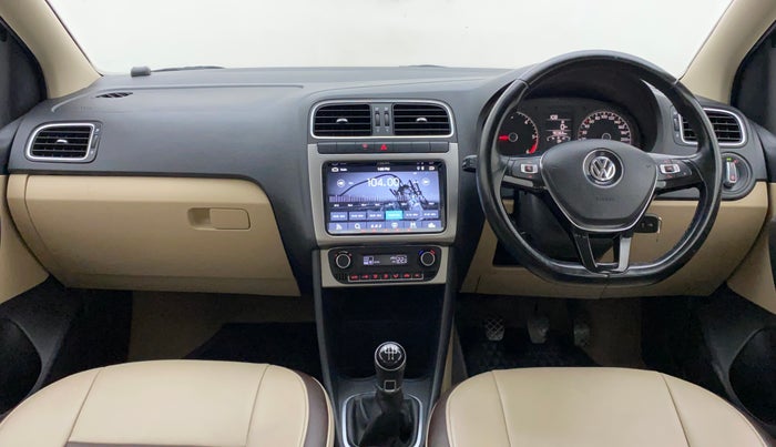2017 Volkswagen Ameo HIGHLINE PLUS 1.5L 16 ALLOY, Diesel, Manual, 90,366 km, Dashboard
