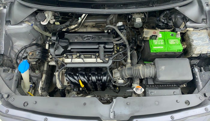 2015 Hyundai Elite i20 SPORTZ 1.2, Petrol, Manual, 30,555 km, Engine Bonet View