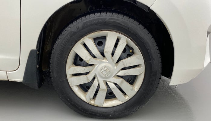 2015 Honda Jazz 1.2L I-VTEC S AT, Petrol, Automatic, 1,12,010 km, Right Front Wheel