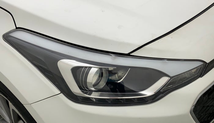 2016 Hyundai Elite i20 ASTA 1.2 (O), CNG, Manual, 47,304 km, Right headlight - Minor scratches