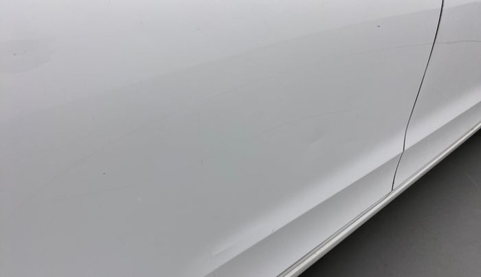 2019 Hyundai Elite i20 SPORTZ PLUS 1.2, Petrol, Manual, 75,000 km, Right rear door - Slightly dented