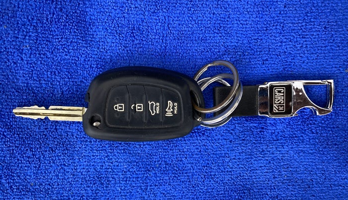 2019 Hyundai Elite i20 SPORTZ PLUS 1.2, Petrol, Manual, 75,000 km, Key Close Up