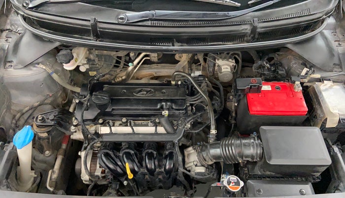 2017 Hyundai Elite i20 SPORTZ 1.2, Petrol, Manual, 41,424 km, Engine Bonet View