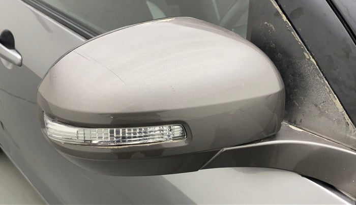 2012 Maruti Swift ZXI, Petrol, Manual, 47,360 km, Right rear-view mirror - Slight misalignment
