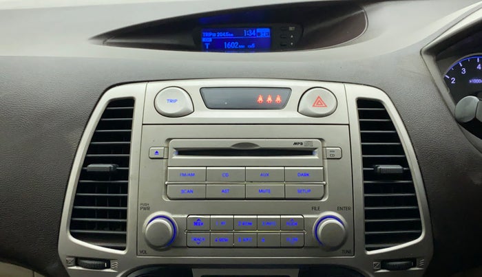 2011 Hyundai i20 ASTA 1.4 AT, Petrol, Automatic, 38,099 km, Infotainment System