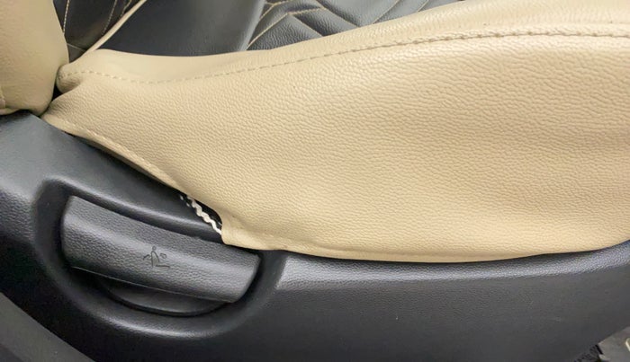 2018 Hyundai Xcent S 1.2, Petrol, Manual, 15,201 km, Driver Side Adjustment Panel