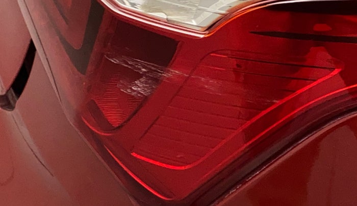 2018 Hyundai Xcent S 1.2, Petrol, Manual, 15,201 km, Right tail light - Minor damage