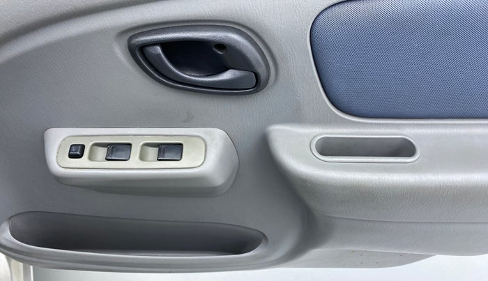2012 Maruti Alto K10 VXI P, Petrol, Manual, 36,989 km, Driver Side Door Panels Control