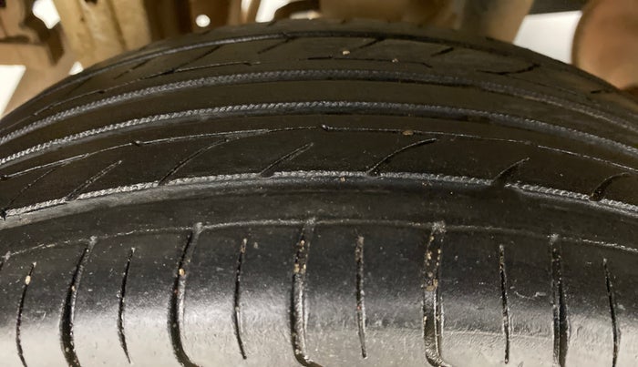 2017 Maruti Alto K10 VXI P, Petrol, Manual, 41,909 km, Right Rear Tyre Tread