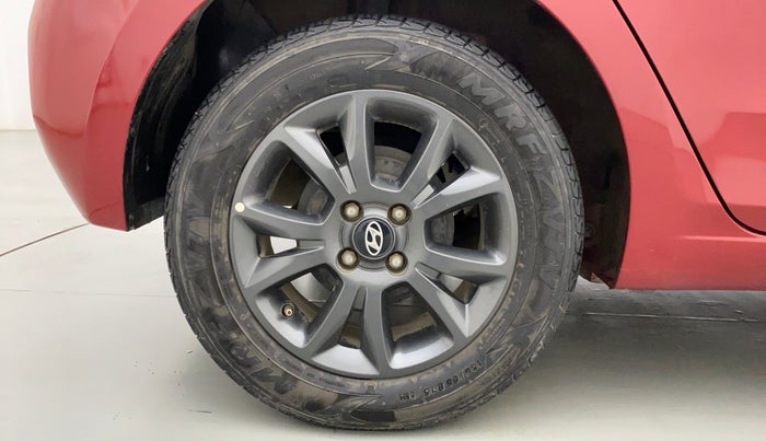 2018 Hyundai Elite i20 ASTA 1.2, CNG, Manual, 24,832 km, Right Rear Wheel