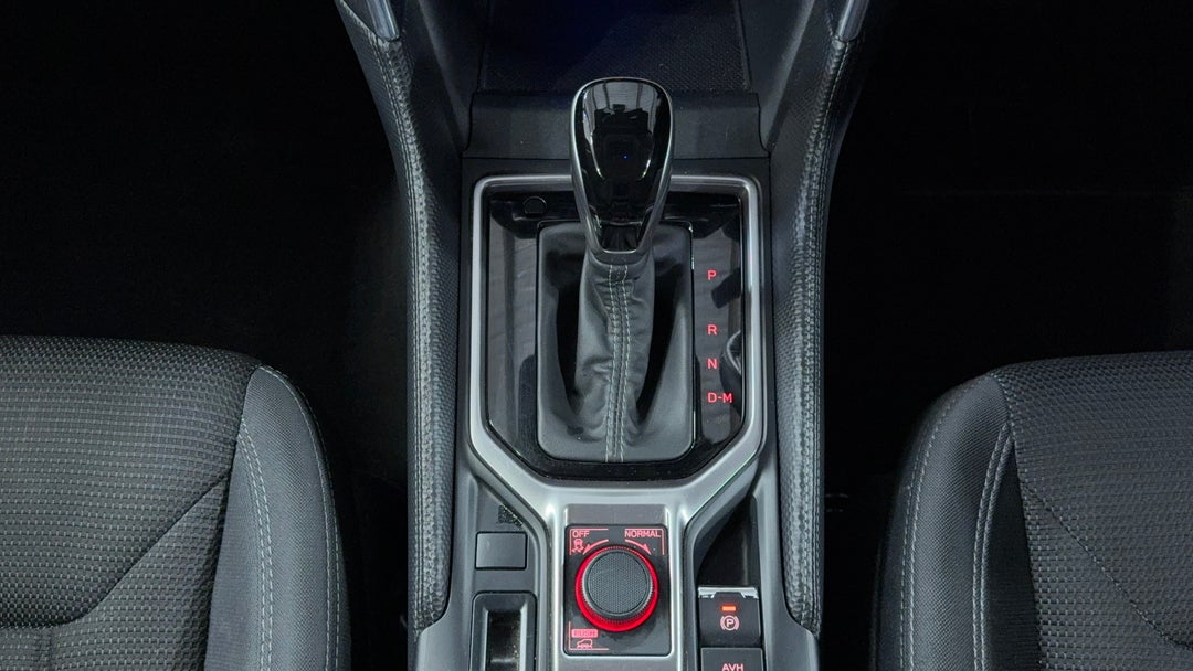 2024 Subaru Forester 2.5i (awd), Automatic, 53216 km, Gear Lever 