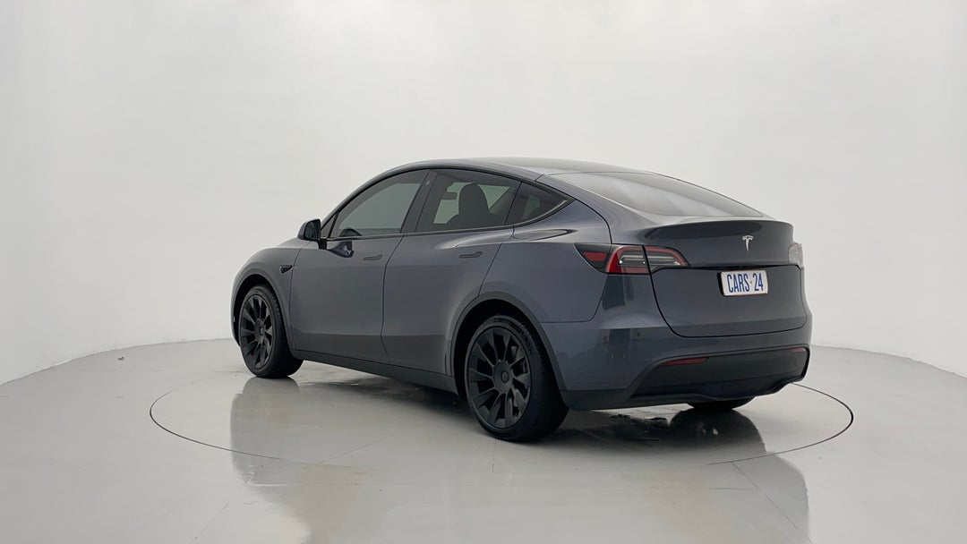 Left Back Diagonal (45- Degree) View