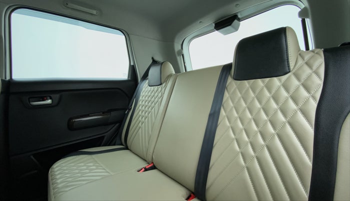 2020 Maruti New Wagon-R VXI 1.0, Petrol, Manual, 3,613 km, Right Side Rear Door Cabin
