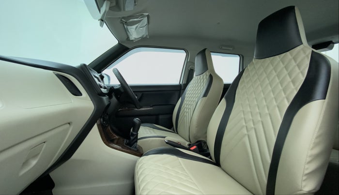 2020 Maruti New Wagon-R VXI 1.0, Petrol, Manual, 3,613 km, Right Side Front Door Cabin