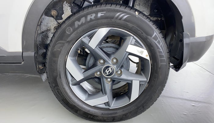 2021 Hyundai VENUE 1.0L Turbo GDI SX MT, Petrol, Manual, 30,147 km, Left Rear Wheel